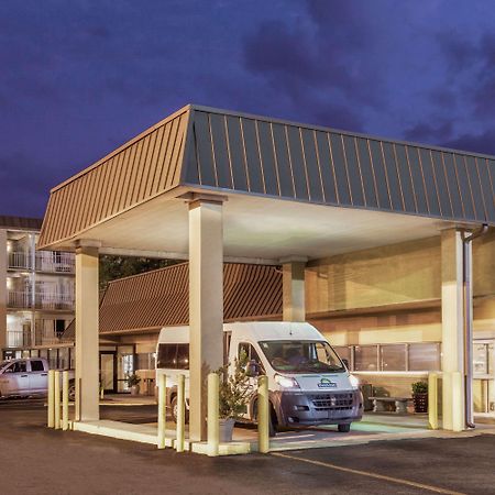Days Inn By Wyndham Kenner/New Orleans Airport South Eksteriør bilde