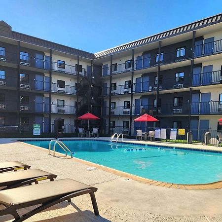 Days Inn By Wyndham Kenner/New Orleans Airport South Eksteriør bilde